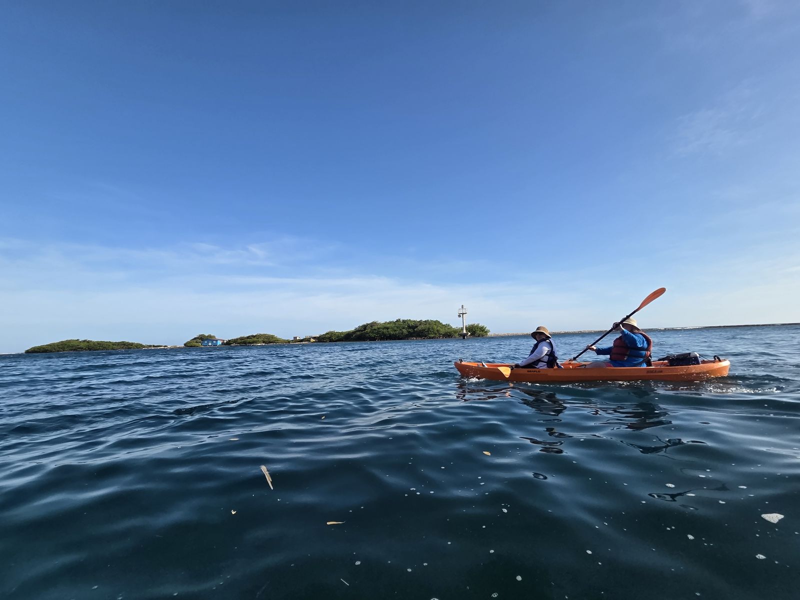 A Vale's Rambo Adventures kayak tour on Aruba's south coast